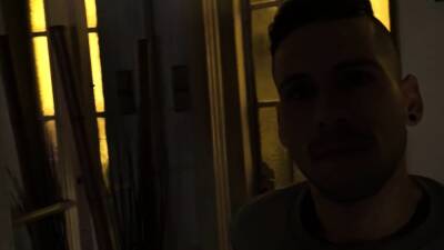 Amateur latin gay teen Juande leases a room on a big cock - drtuber.com