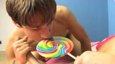 How small boys make gay sex Nathan Stratus ordered a big - drtuber.com