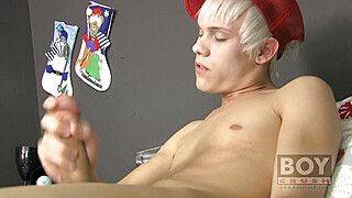 Ashton's Candy Cane Surprise (Ashton Cody) - gayxo.com